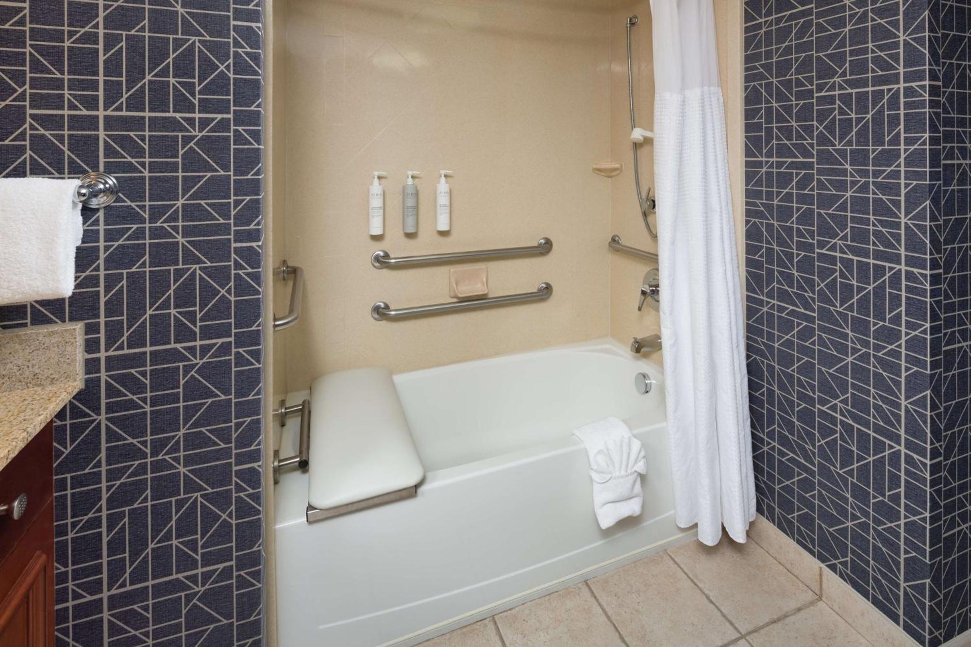 Homewood Suites By Hilton Newburgh-Stewart Airport New Windsor Bagian luar foto